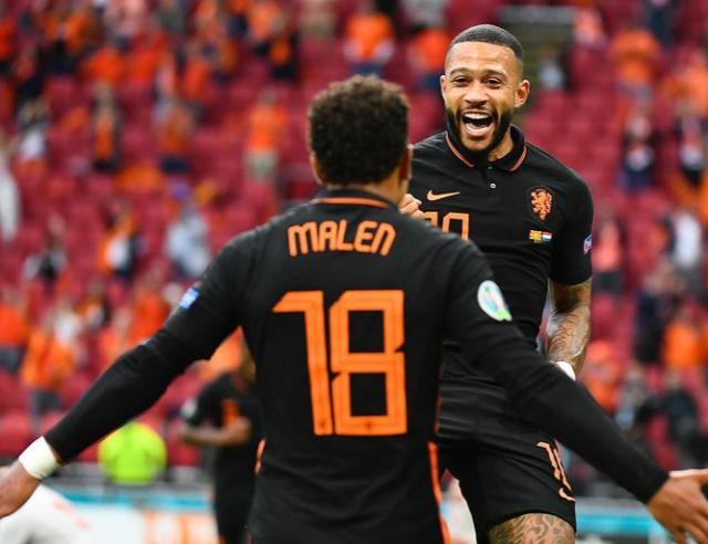 了激烈的攻 了激烈的攻