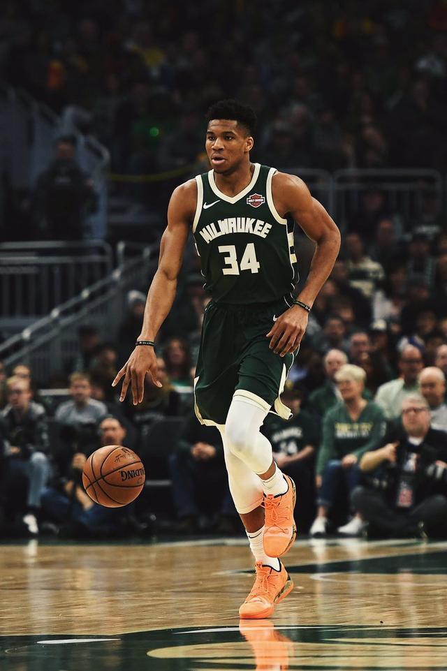 重返荣誉的 重返荣誉的